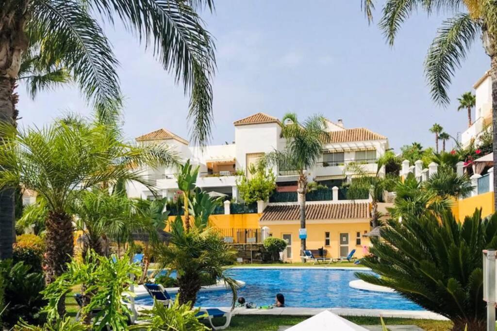 Nueva Andalucia Golf, Sun&relax *